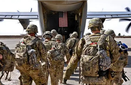 俄媒：美军公布在欧洲驻军人数 将在东欧保留10万驻军