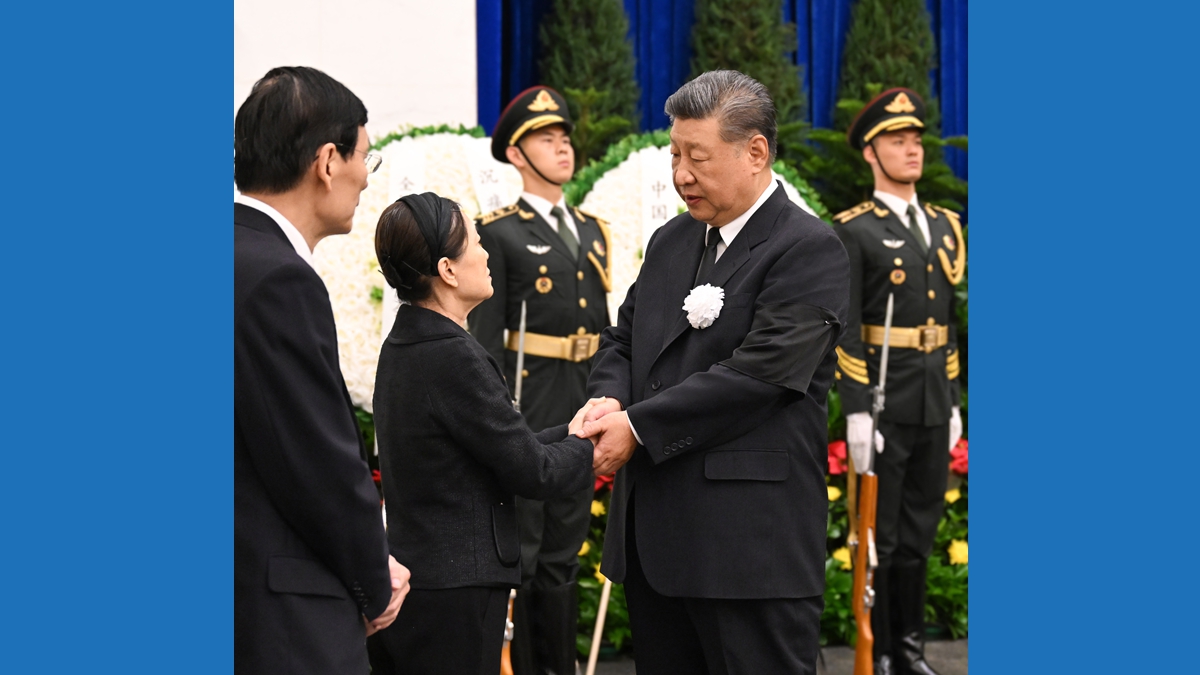 朱镕基同志遗体在京火化
